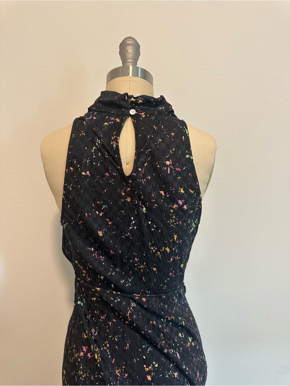 Raquel Allegra Silk Wrap Midi Dress - Picture 8 of 12